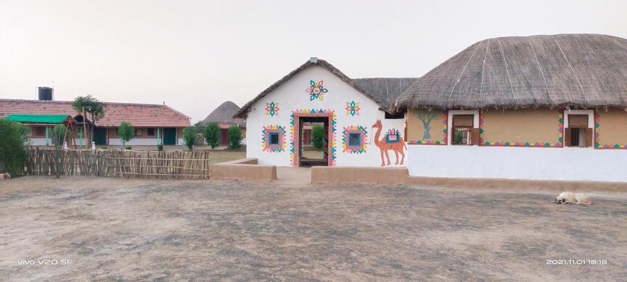 Rann Visamo Resort Bherandiāla Kültér fotó